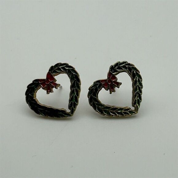 Vintage Christmas Green Heart Wreath Stud Earrings with Red Bows Dainty - Picture 7 of 8
